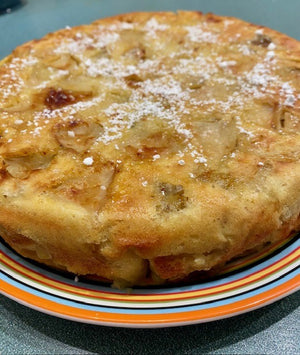 Apple Sharlotka is still the easiest and most delicious apple cake!